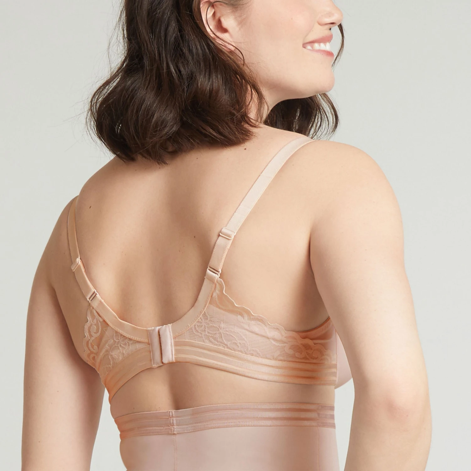 Soutien-gorge Emboîtant Avec Armatures Beige Rosé Just Perfect 2 Soutien-gorge Emboîtant Avec Armatures Beige Rosé Just Perfect – Image 2