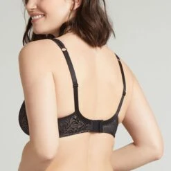 Soutien-gorge Emboîtant Avec Armatures Noir Just Me -Bestform Soldes Boutique BL44492 030 WEB 22 6b1e81c5 b6a2 4665 bd08 ece09cd03153