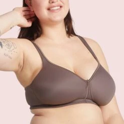 Soutien-gorge Sans Armatures Taupe Moulded Convertible 7 Soutien-gorge Sans Armatures Taupe Moulded Convertible -Bestform Soldes Boutique BL72335 107 WEB 1