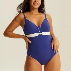 Maillot Une Pièce Sans Armatures NAVY PANTELLERIA 5 Maillot Une Pièce Sans Armatures NAVY PANTELLERIA -Bestform Soldes Boutique CS71110 A26 WEB 11 6928ba35 bd4e 458e a509 628ad4588004